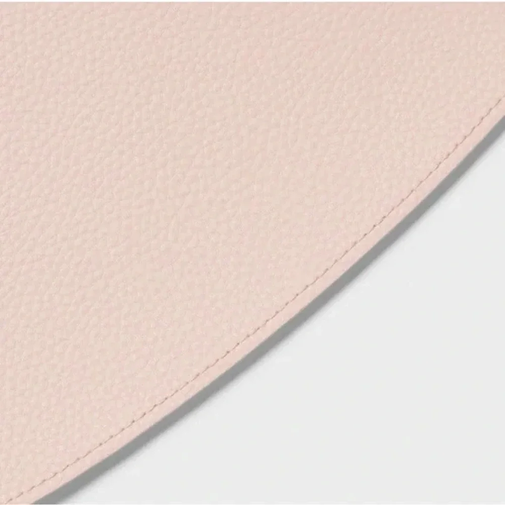 NEW Heart Shaped Placemats Charge Pink Target Threshold New (Set of 2)